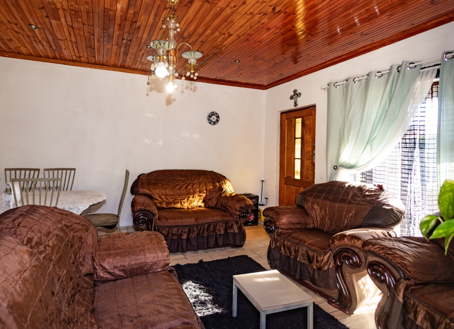 3 Bedroom Property for Sale in Silversands Western Cape